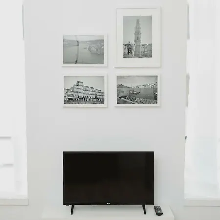 Guest Studio Trindade Apartment Porto